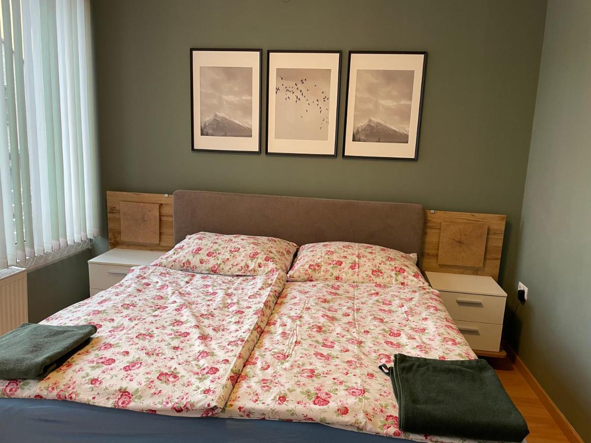 Apartment Maximilian In Old Town Инсбрук Экстерьер фото
