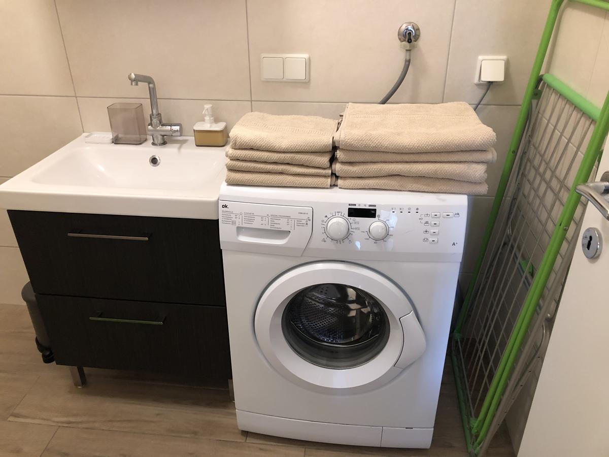 Apartment Maximilian In Old Town Инсбрук Экстерьер фото