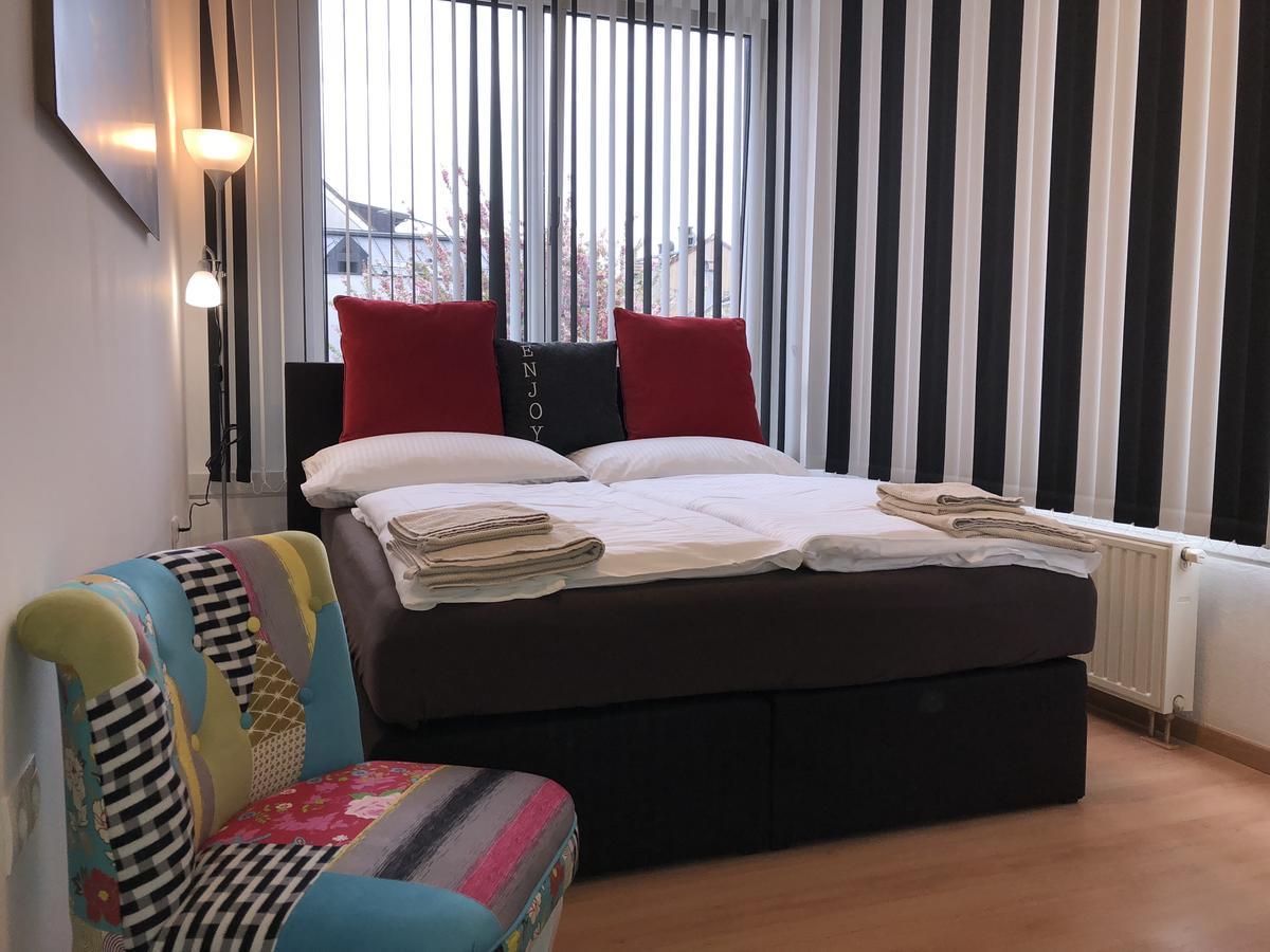 Apartment Maximilian In Old Town Инсбрук Экстерьер фото