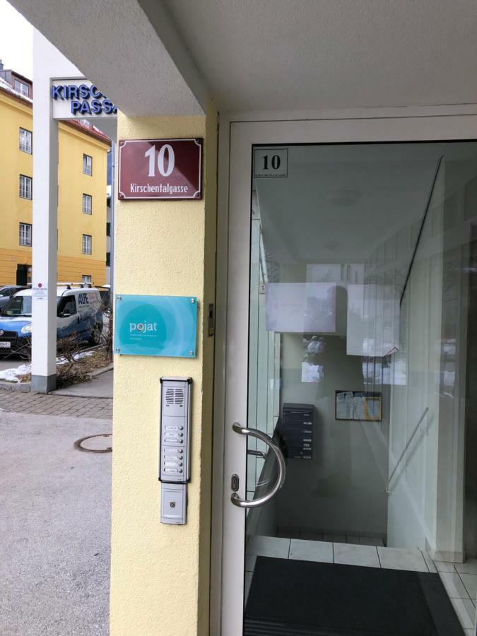 Apartment Maximilian In Old Town Инсбрук Экстерьер фото